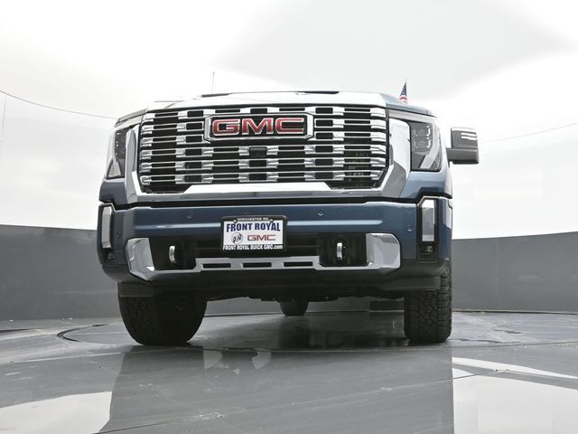 2025 GMC Sierra 2500HD 4WD Crew Cab Standard Bed Denali
