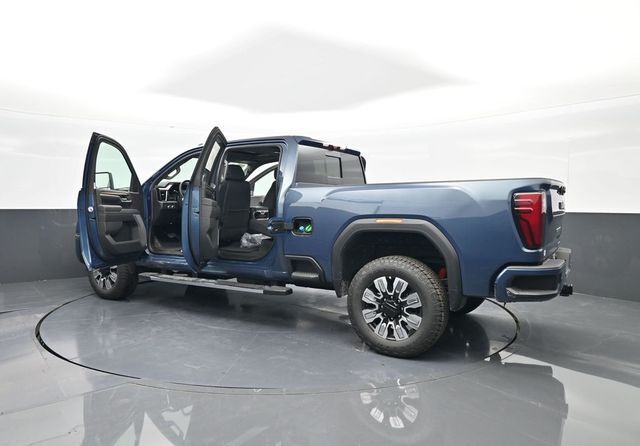 2025 GMC Sierra 2500HD 4WD Crew Cab Standard Bed Denali