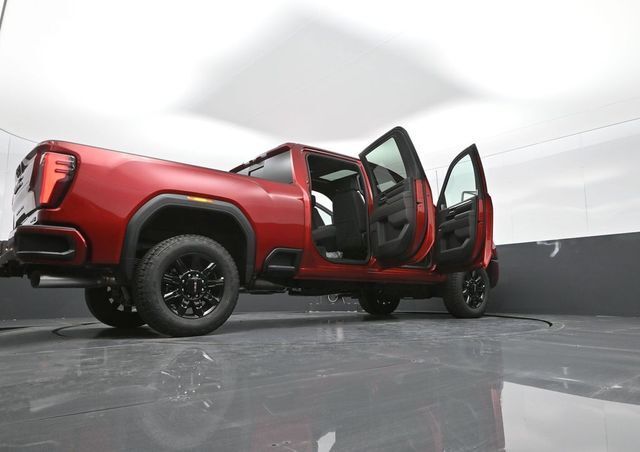 2025 GMC Sierra 2500HD 4WD Crew Cab Standard Bed AT4
