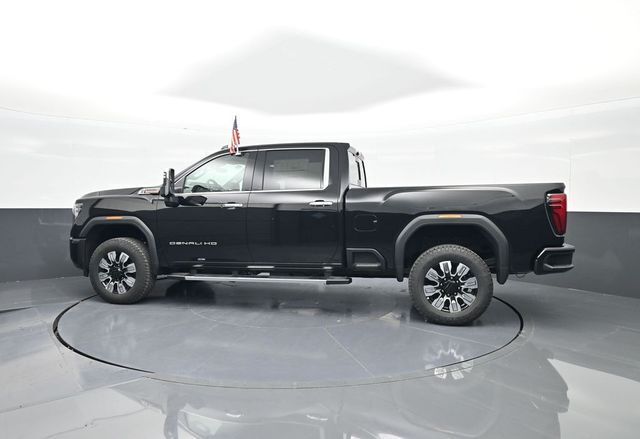 2025 GMC Sierra 2500HD 4WD Crew Cab Standard Bed Denali