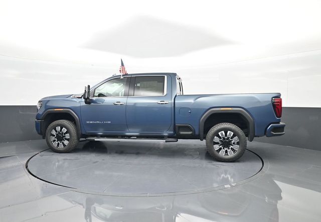 2025 GMC Sierra 2500HD 4WD Crew Cab Standard Bed Denali