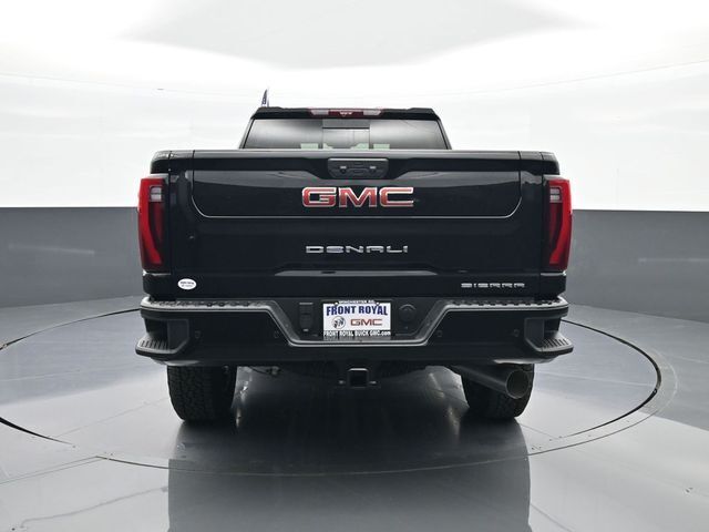2025 GMC Sierra 2500HD 4WD Crew Cab Standard Bed Denali