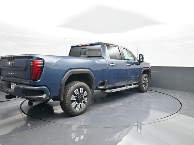2025 GMC Sierra 2500HD 4WD Crew Cab Standard Bed Denali