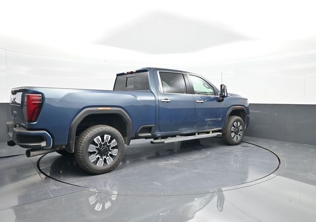 2025 GMC Sierra 2500HD 4WD Crew Cab Standard Bed Denali