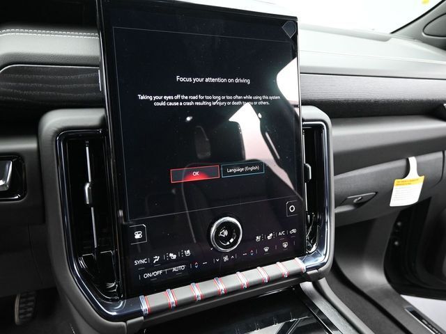 2025 GMC Yukon XL 4WD AT4 Ultimate