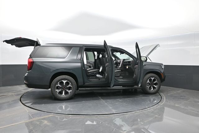 2025 GMC Yukon XL 4WD AT4 Ultimate
