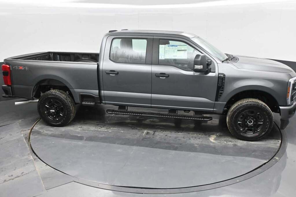 2025 Ford F-250 Super Duty XL
