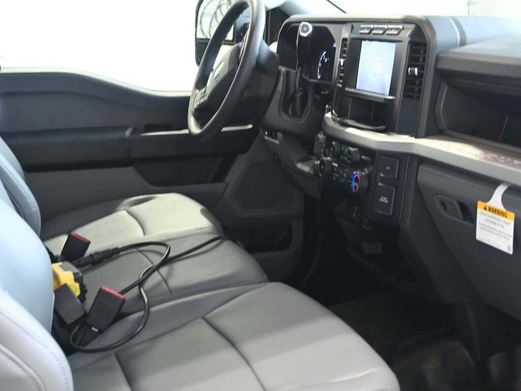 2023 Ford F-550 Super Duty 