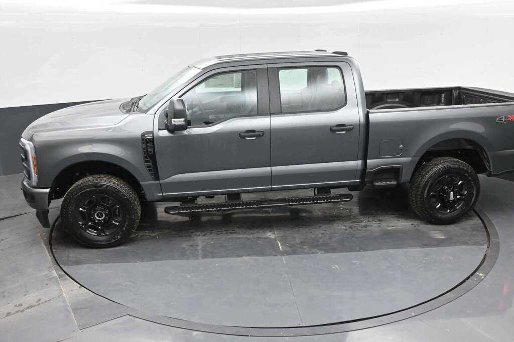 2025 Ford F-250 Super Duty XL