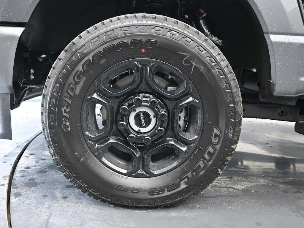 2025 Ford F-250 Super Duty XL