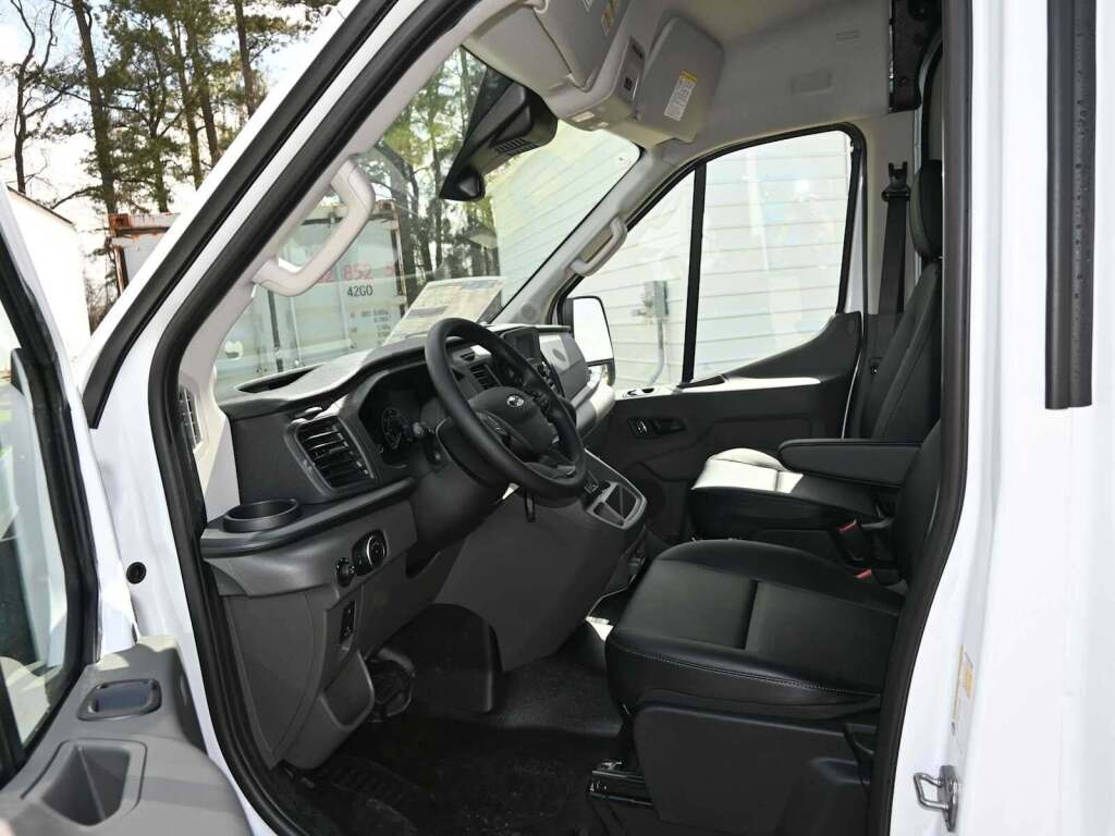 2025 Ford Transit-250 Cargo Van 