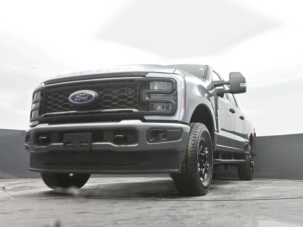2025 Ford F-250 Super Duty XL