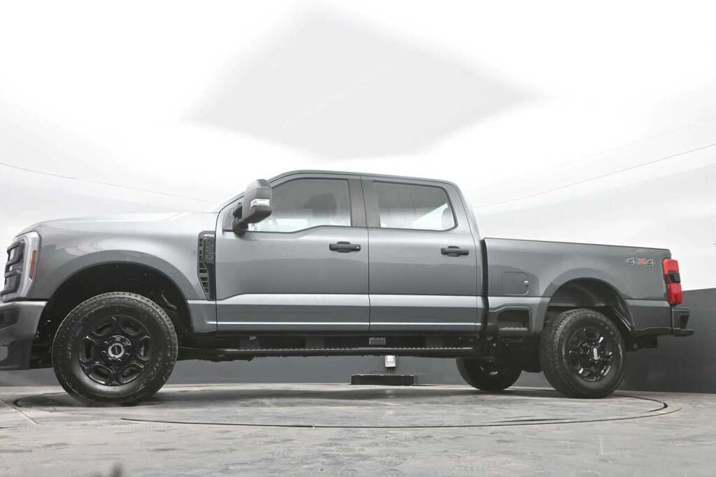 2025 Ford F-250 Super Duty XL