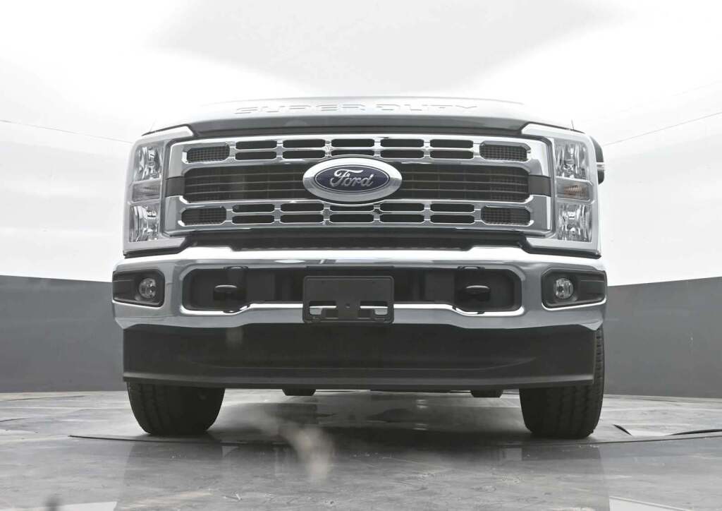 2025 Ford F-350 Super Duty XL