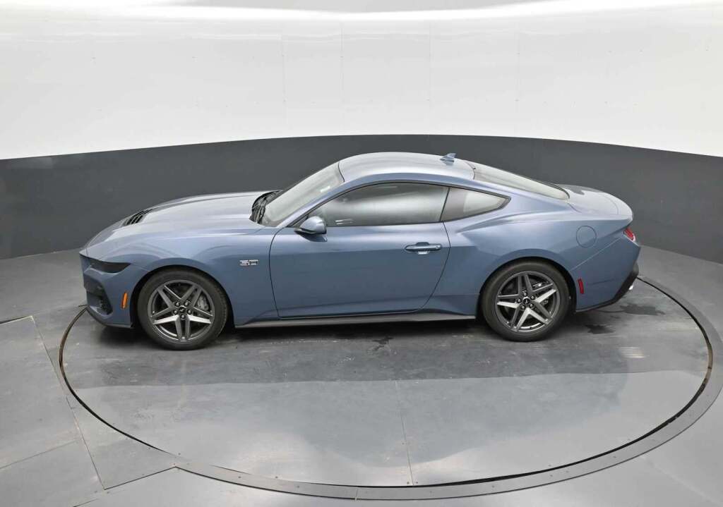 2025 Ford Mustang GT Fastback