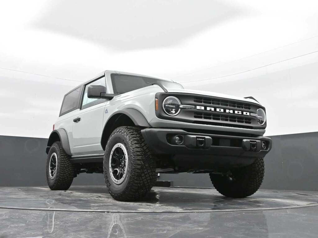 2024 Ford Bronco Black Diamond