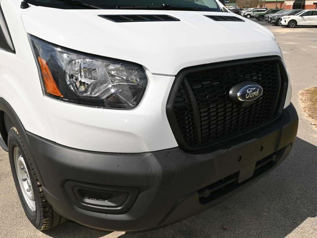 2025 Ford Transit-250 Cargo Van 