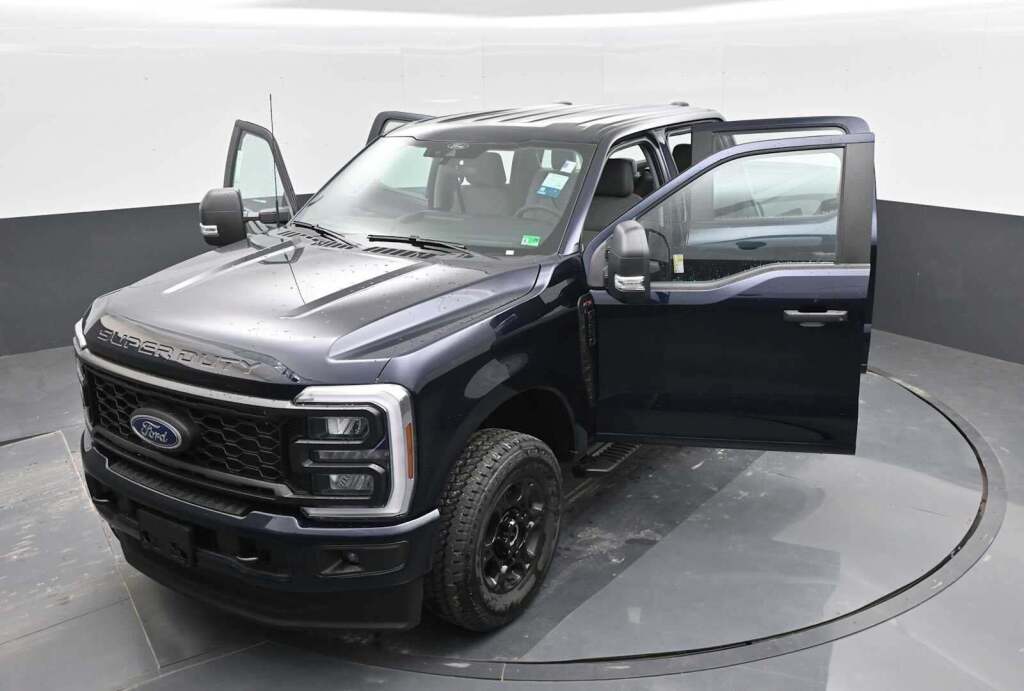 2025 Ford F-250 XL