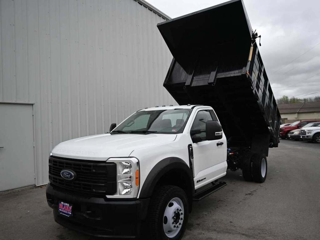 2023 Ford F-550 Super Duty 