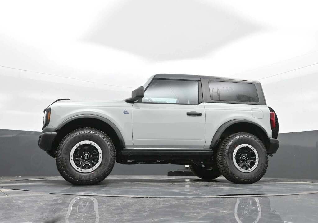 2024 Ford Bronco Black Diamond