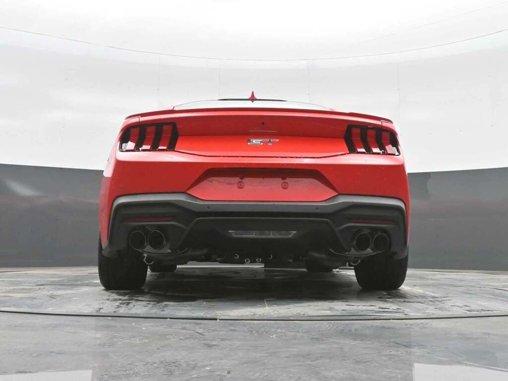2025 Ford Mustang GT Fastback