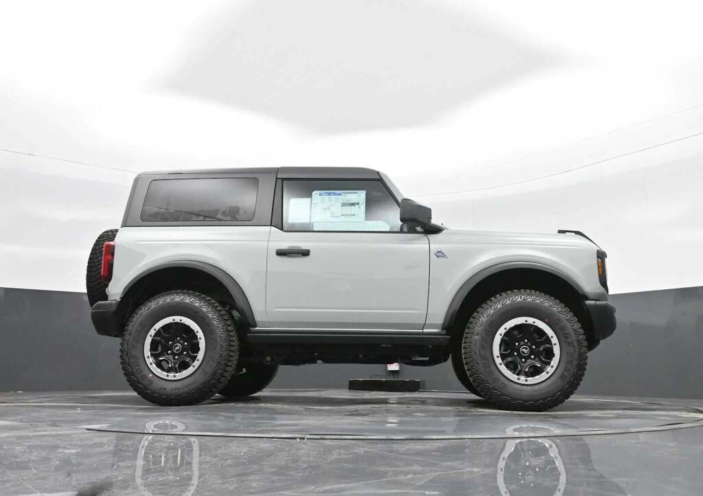 2024 Ford Bronco Black Diamond