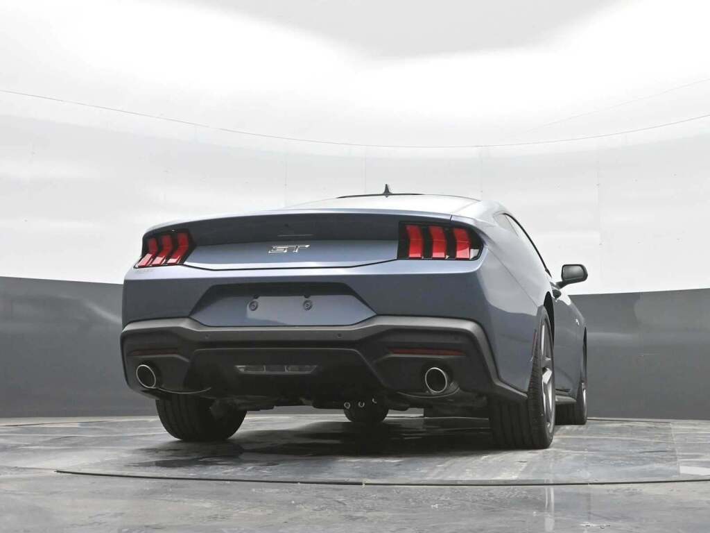 2025 Ford Mustang GT Fastback