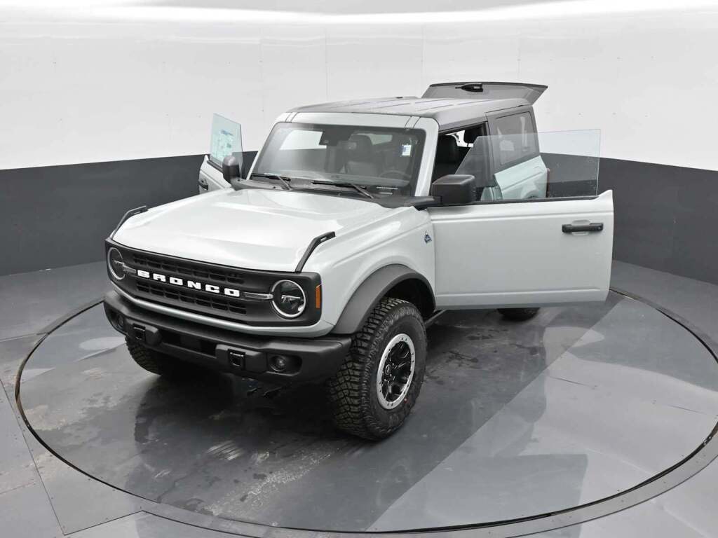 2024 Ford Bronco Black Diamond
