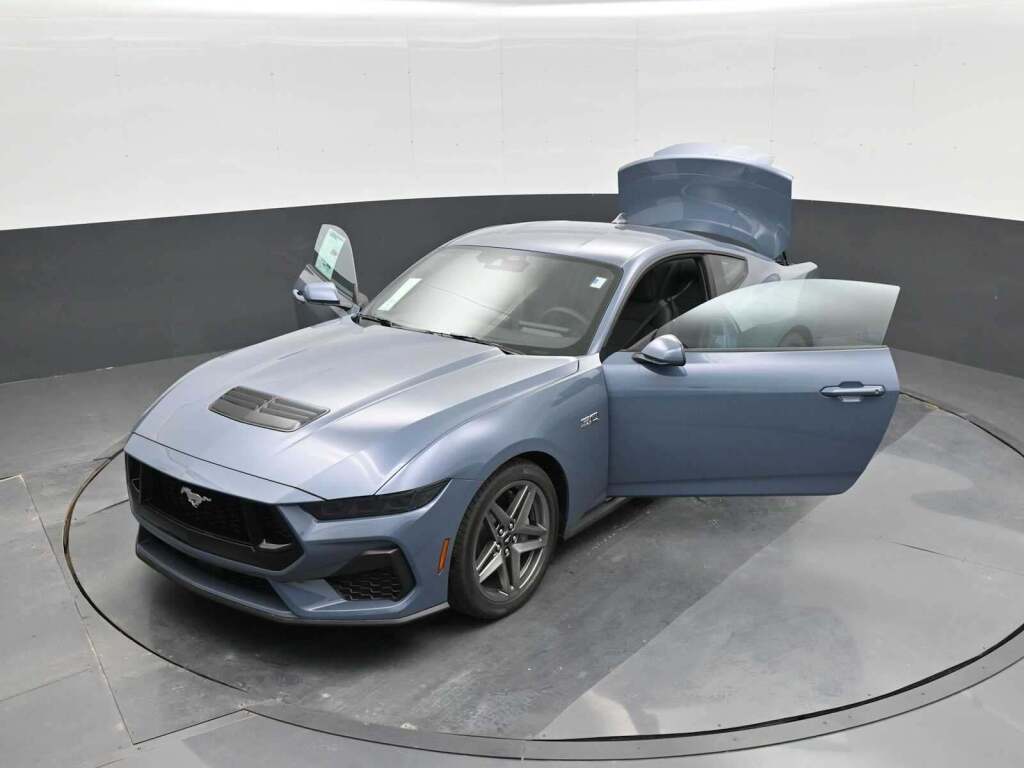 2025 Ford Mustang GT Fastback