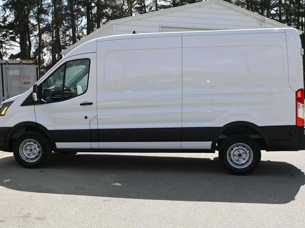 2025 Ford Transit-250 Cargo Van 