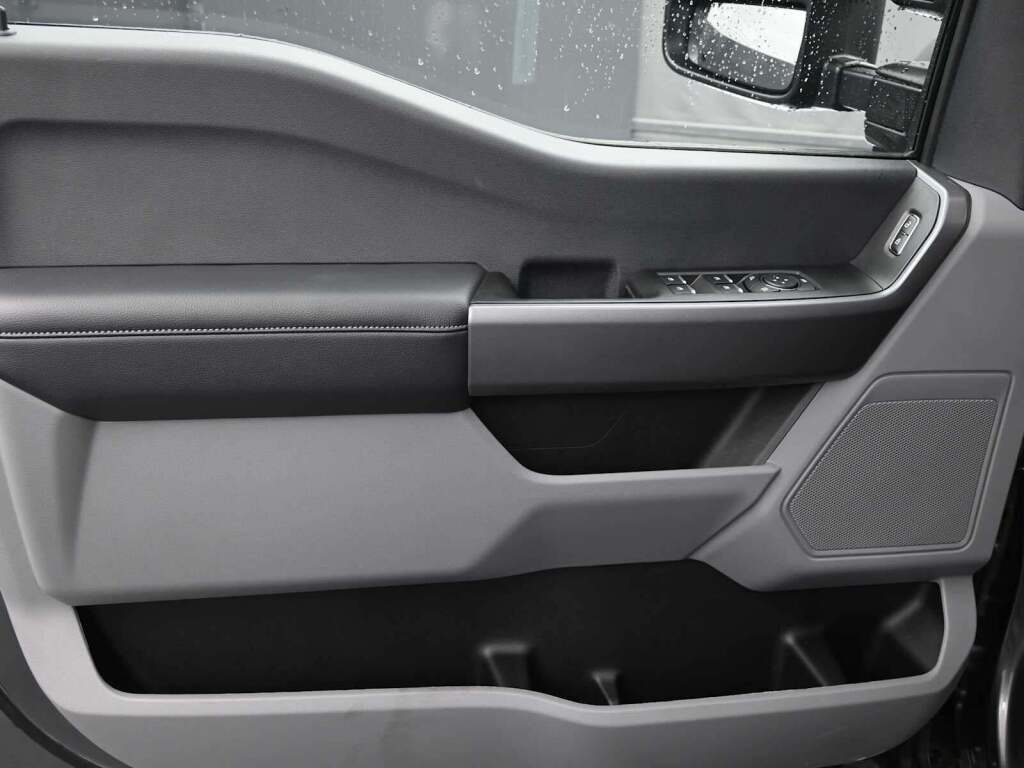 2025 Ford F-250 Super Duty XL