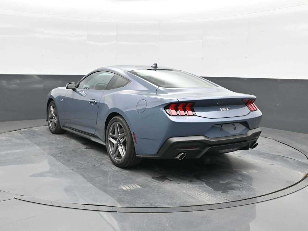 2025 Ford Mustang GT Fastback