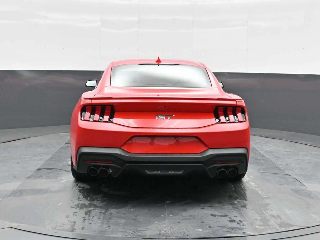 2025 Ford Mustang GT Fastback