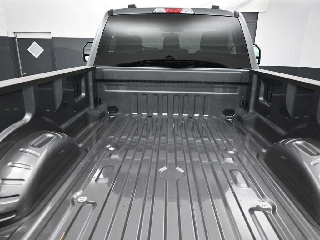2025 Ford F-350 Super Duty XL