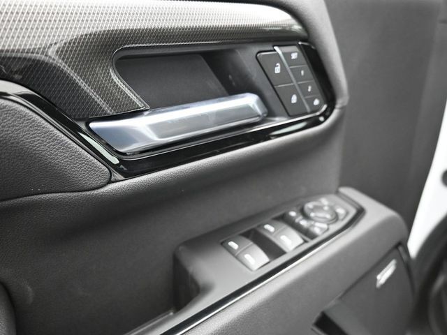 2025 GMC Sierra 2500HD 4WD Crew Cab Standard Bed AT4