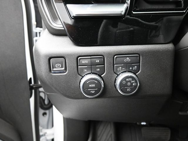 2025 GMC Sierra 1500 4WD Crew Cab Short Box Elevation with 3SB