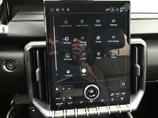 2026 GMC Acadia AWD AT4