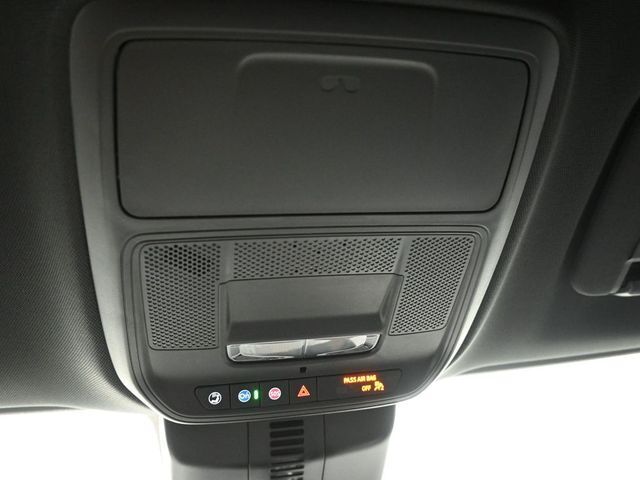2026 GMC Acadia AWD AT4