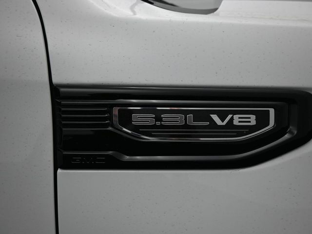 2025 GMC Sierra 1500 4WD Crew Cab Short Box Elevation with 3SB