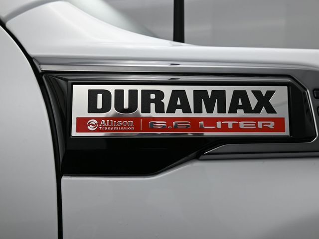 2025 GMC Sierra 2500HD 4WD Crew Cab Standard Bed AT4