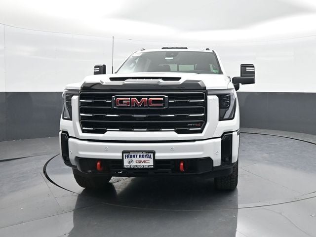 2025 GMC Sierra 2500HD 4WD Crew Cab Standard Bed AT4