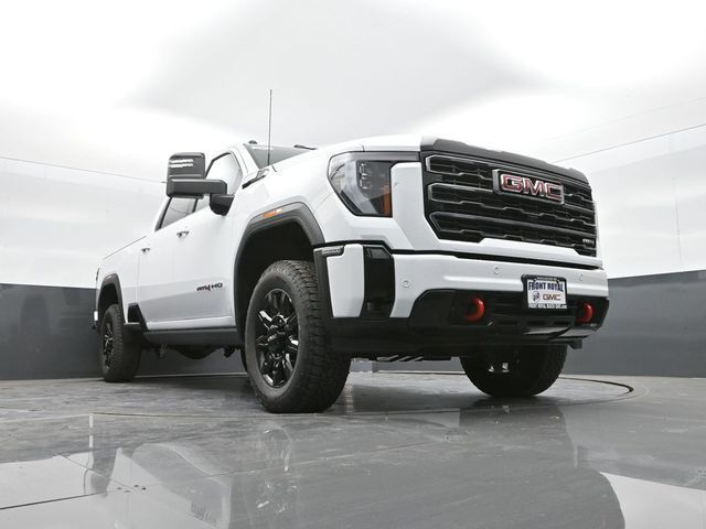 2025 GMC Sierra 2500HD 4WD Crew Cab Standard Bed AT4