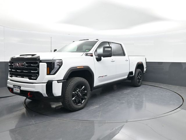 2025 GMC Sierra 2500HD 4WD Crew Cab Standard Bed AT4