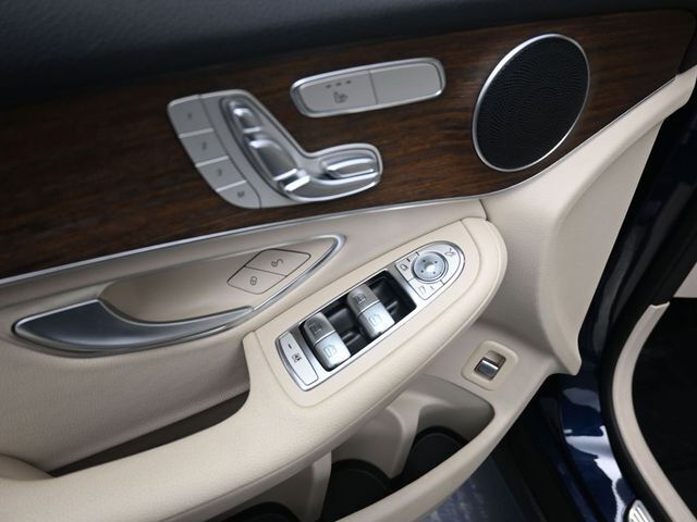 2022 Mercedes-Benz GLC 300 4MATIC SUV