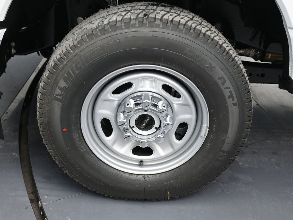 2026 Ford Super Duty F-350 SRW XL
