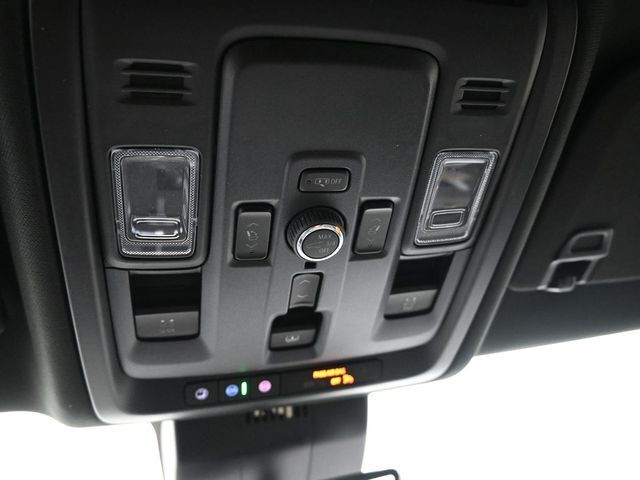 2025 GMC Yukon XL 4WD AT4 Ultimate