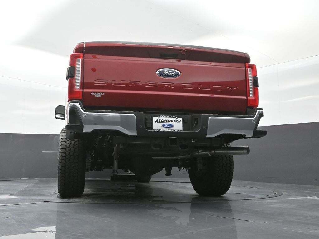 2025 Ford F-250 Super Duty Lariat