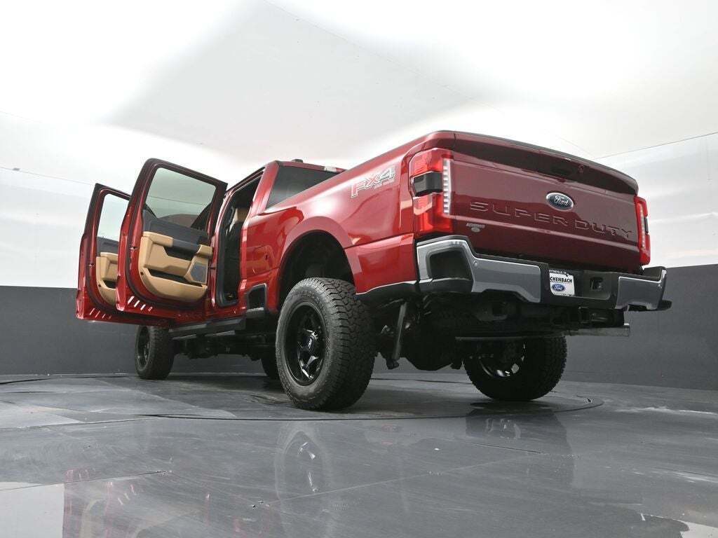 2025 Ford F-250 Super Duty Lariat