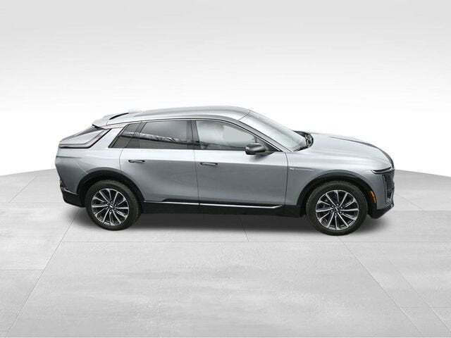 2024 Cadillac LYRIQ Sport 1