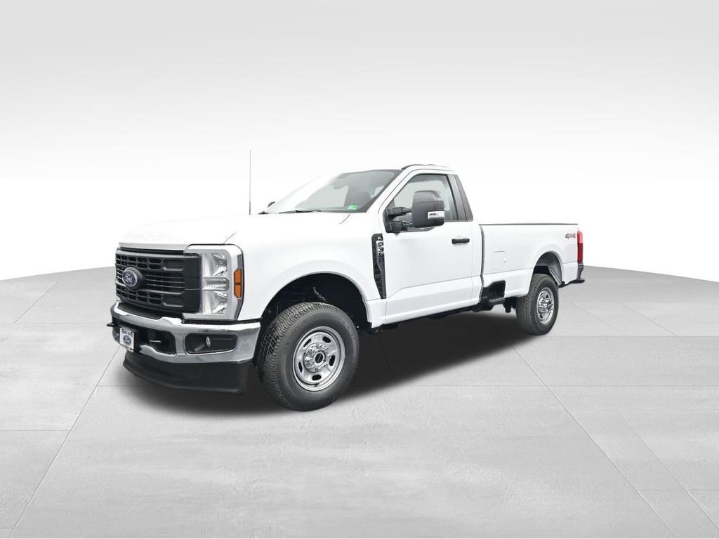 2026 Ford Super Duty F-350 SRW XL